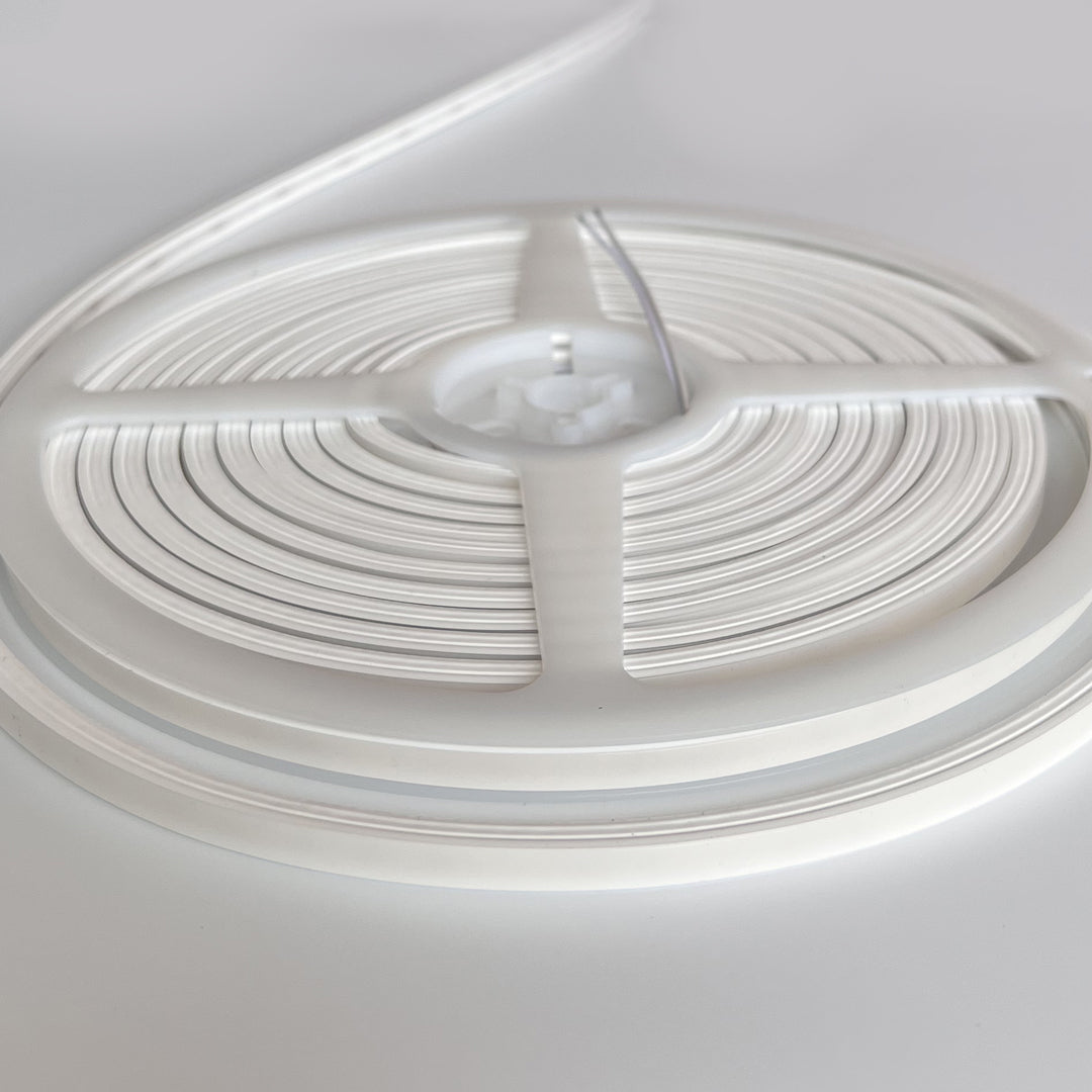 Светодиодная лента Gstep 63 0606 2216 240LED 4000K 5W 300Lm 24V 67IP